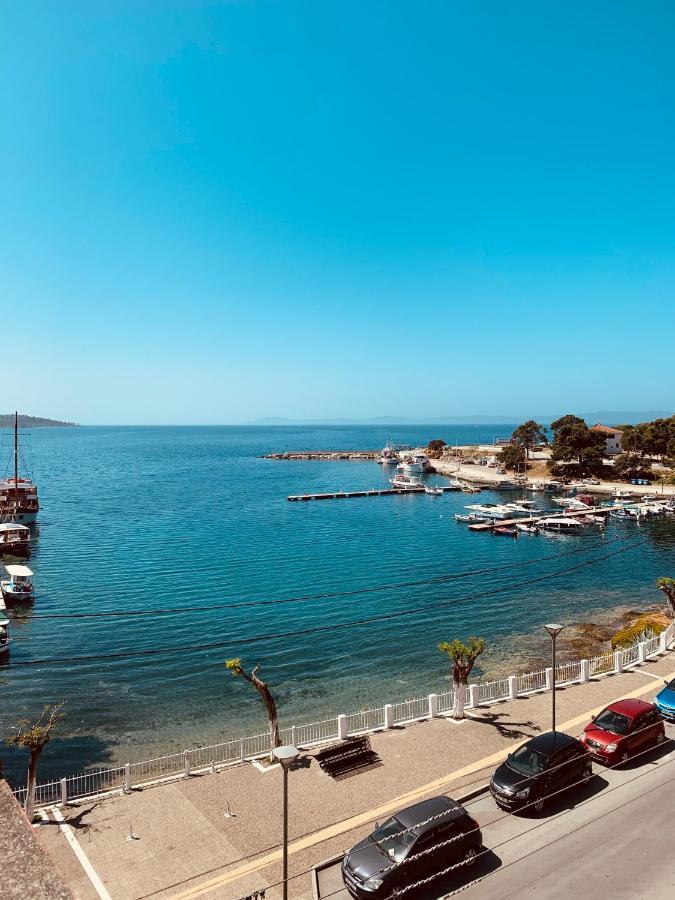 Hotel Papagalos Неос Мармарас Екстериор снимка