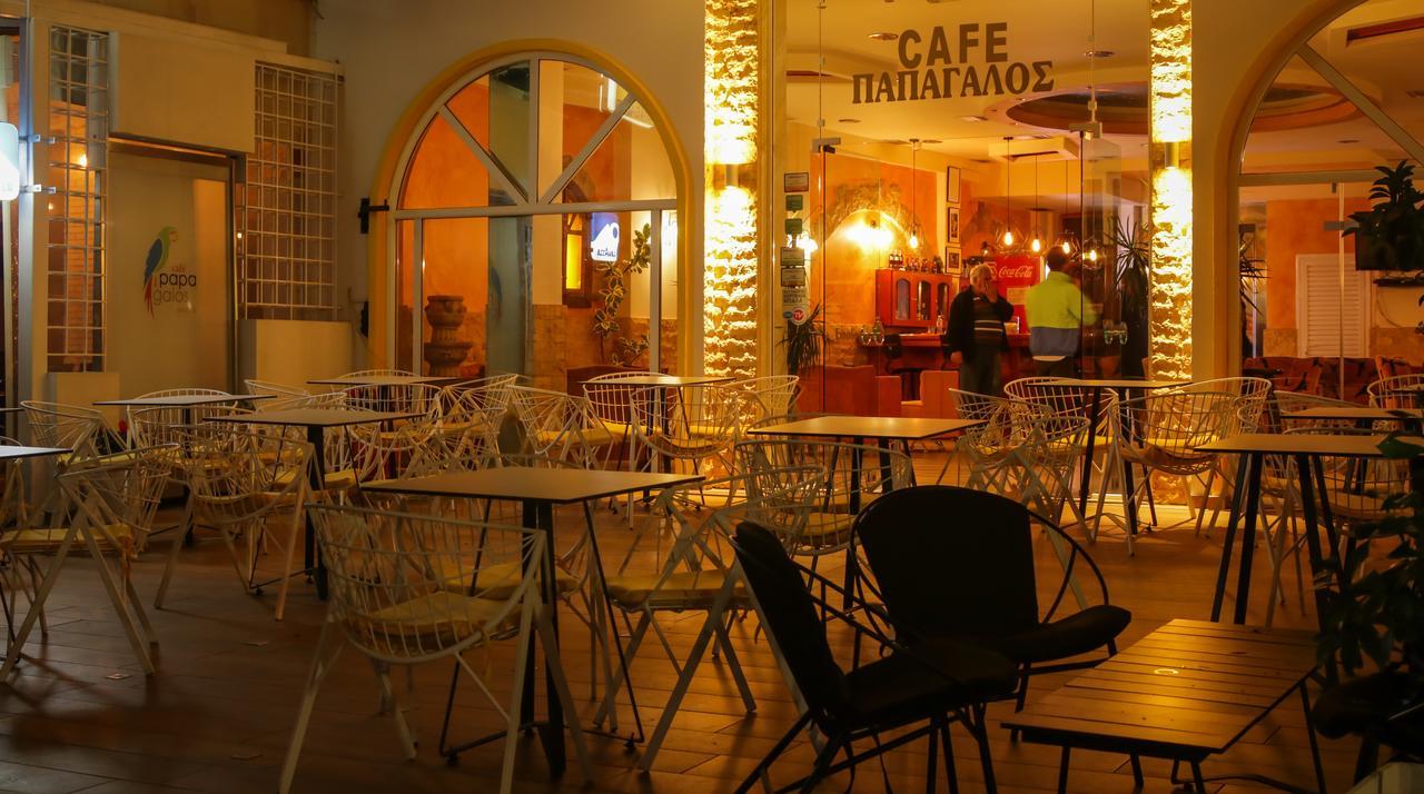Hotel Papagalos Неос Мармарас Екстериор снимка